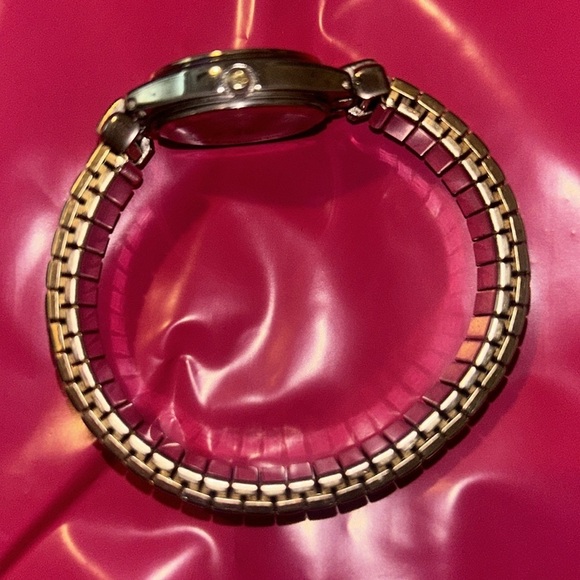 Vintage FADA, industry watch - Picture 2 of 4